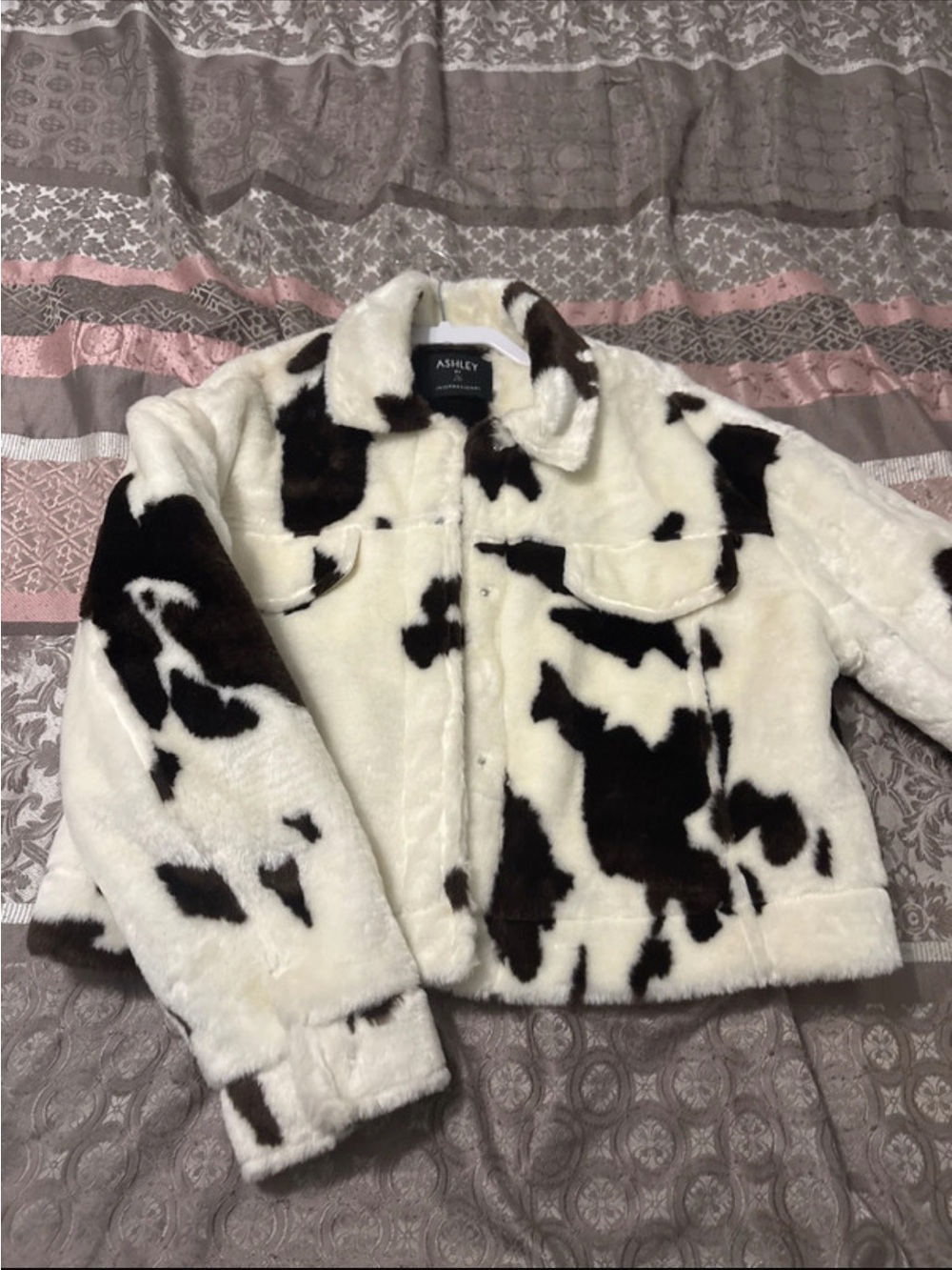 Ashley By 26 International Cream & Brown Faux Fur Cow-Print Teddy Jacket